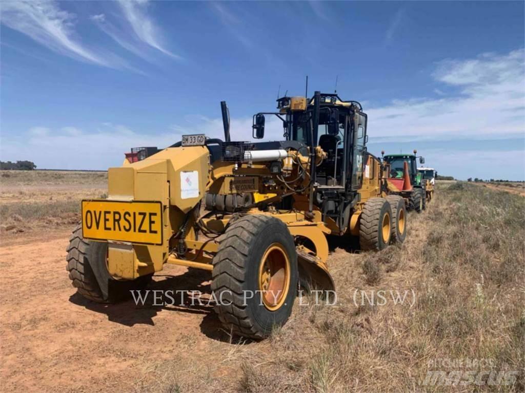 CAT 140M Tiehöylät