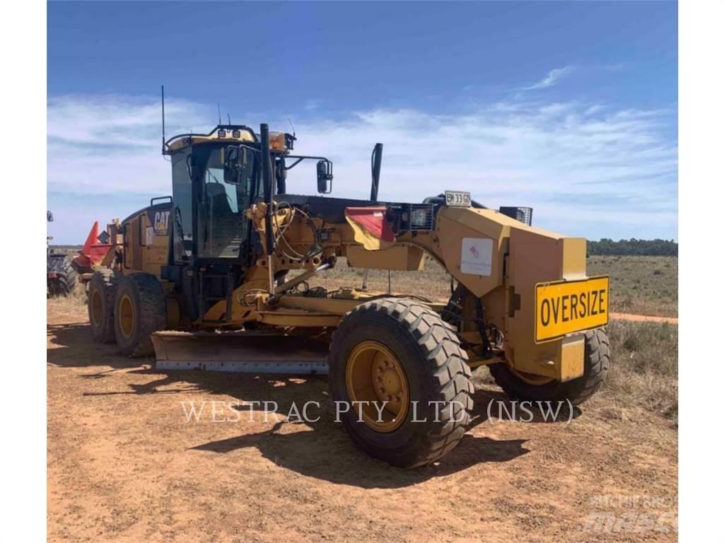 CAT 140M Tiehöylät