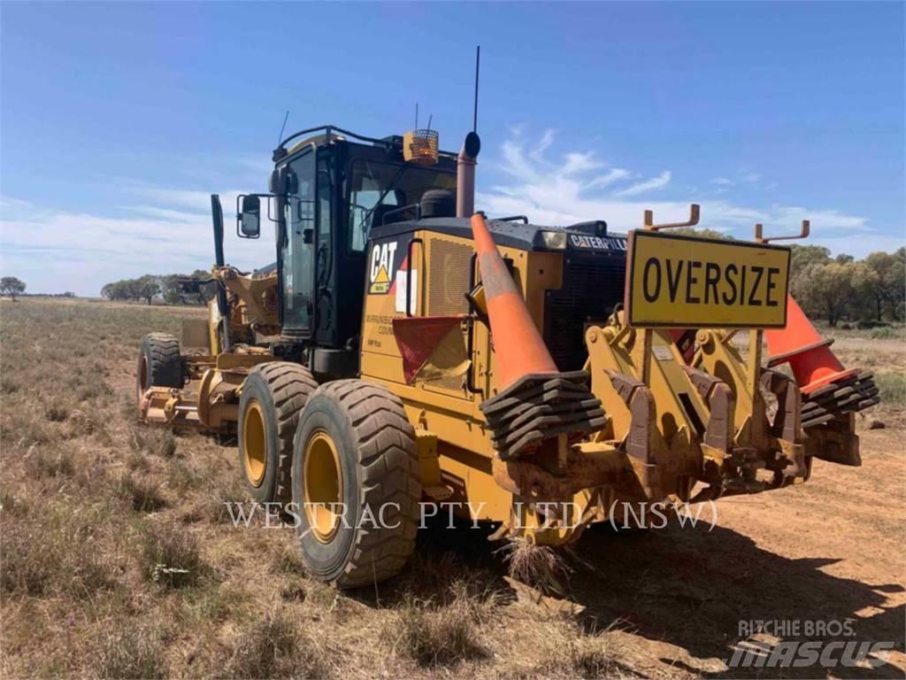 CAT 140M Tiehöylät