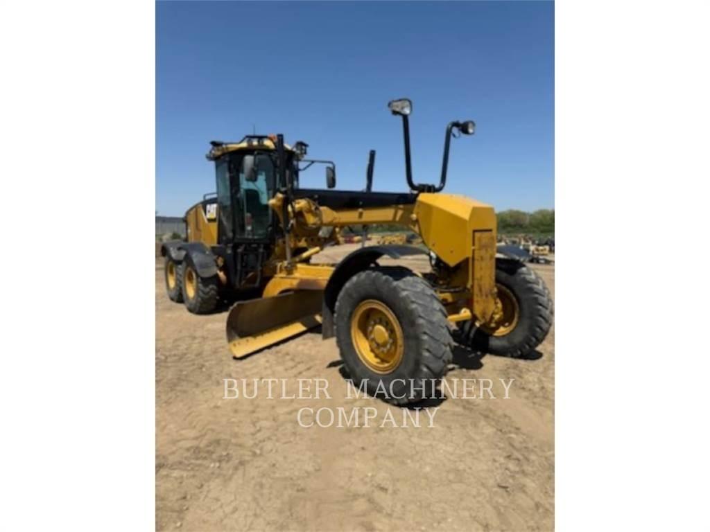 CAT 140M Tiehöylät