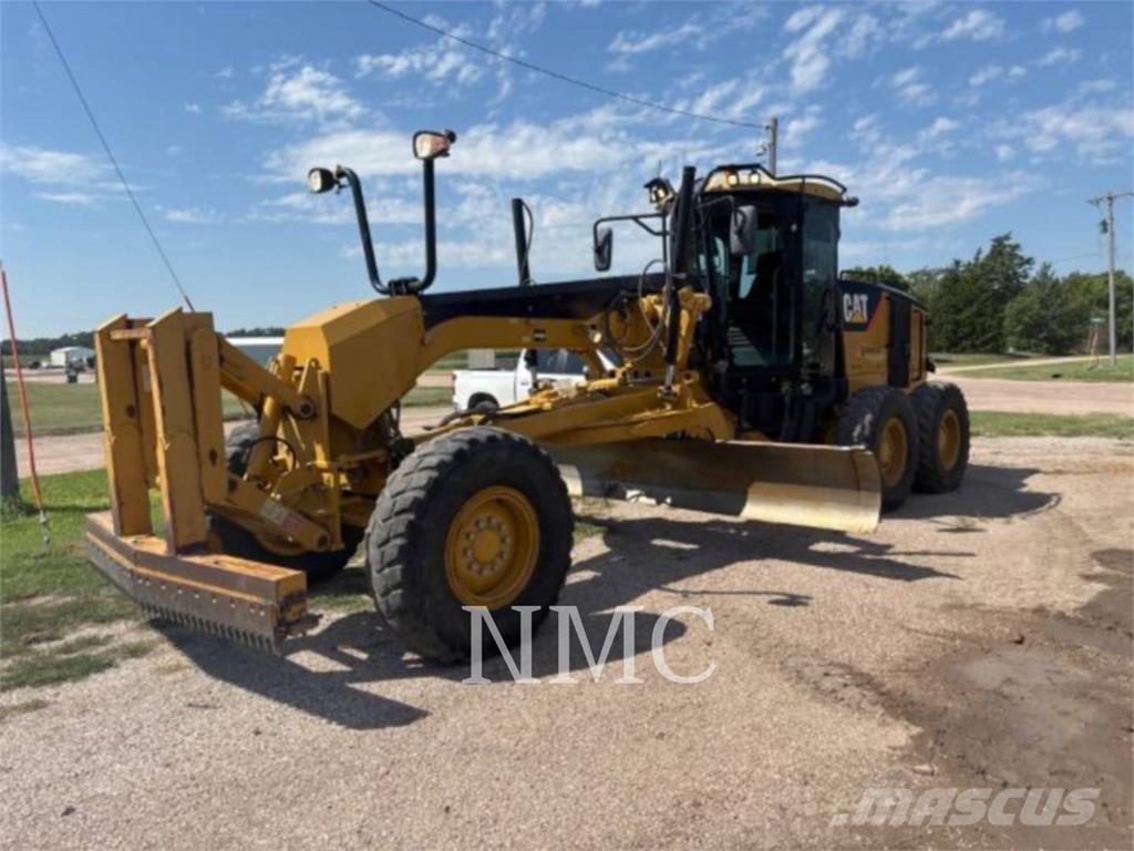 CAT 140M Tiehöylät