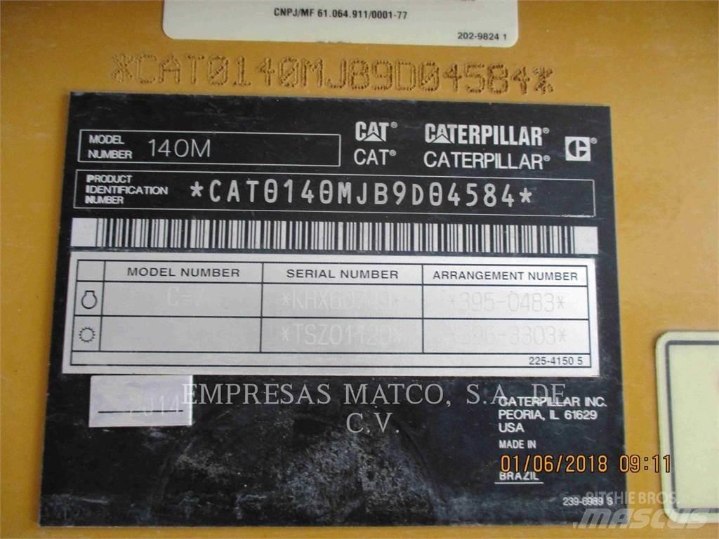 CAT 140M Tiehöylät