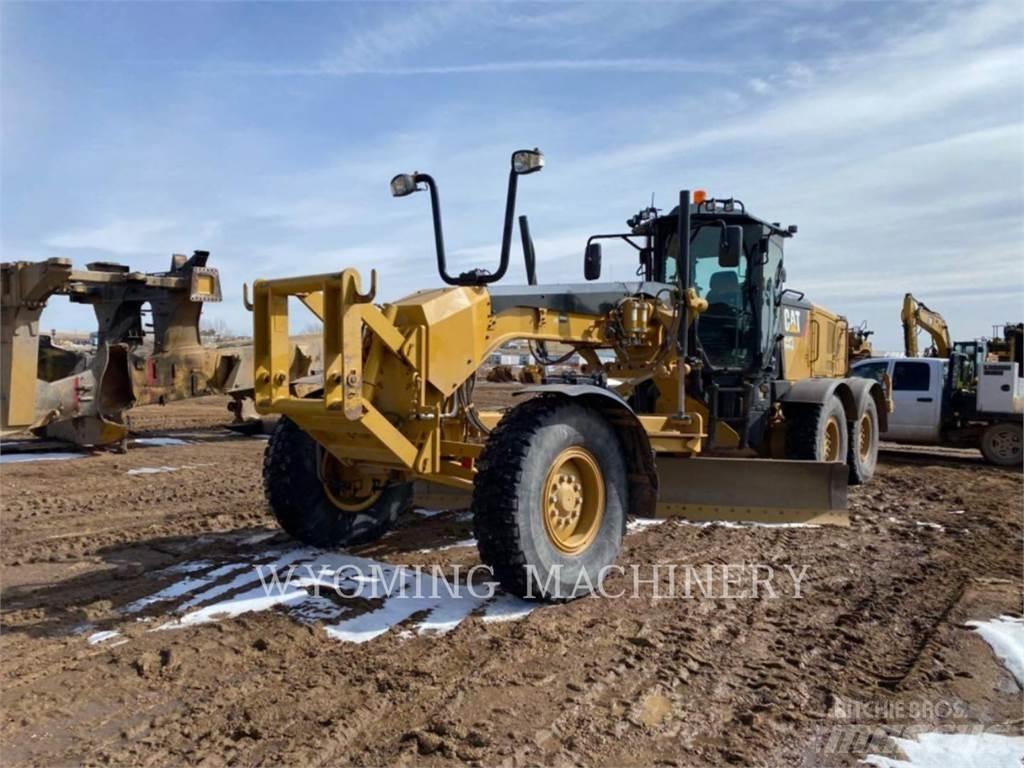 CAT 140M 3 Tiehöylät