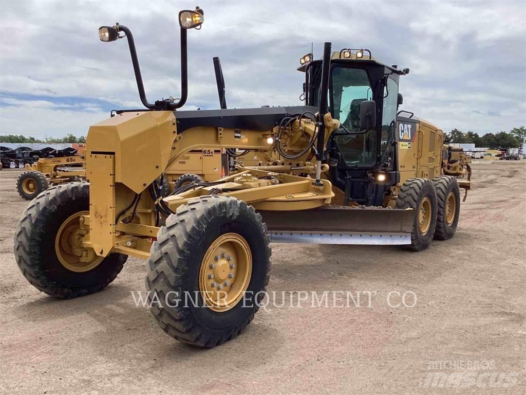 CAT 140M2 Tiehöylät