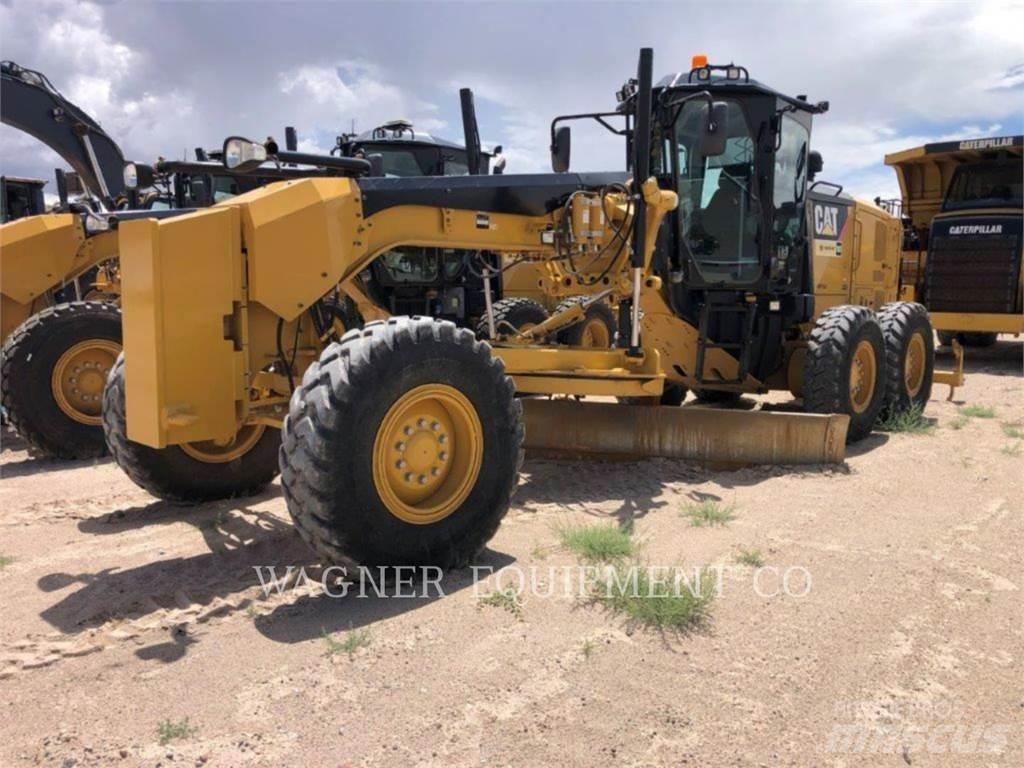 CAT 140M2 Tiehöylät