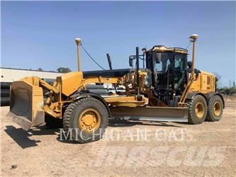 CAT 140M2 AWD Tiehöylät