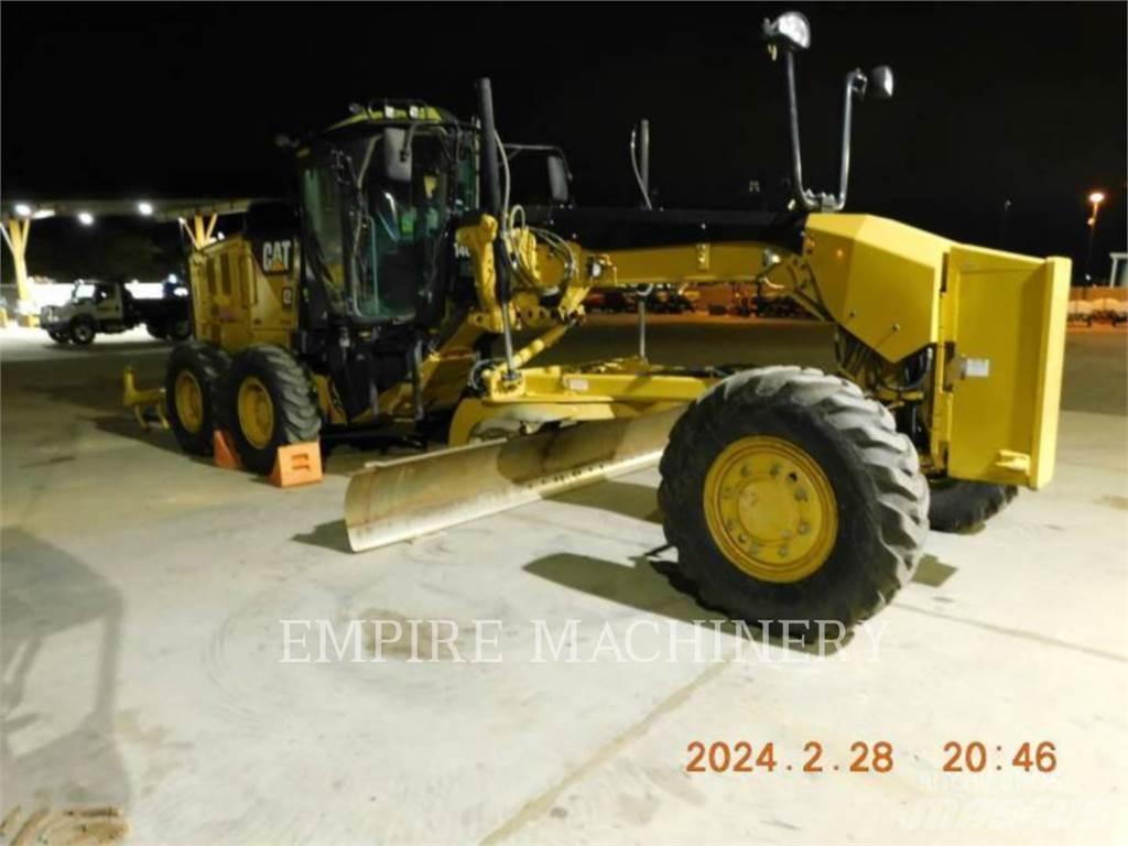 CAT 140M2 AWD Tiehöylät