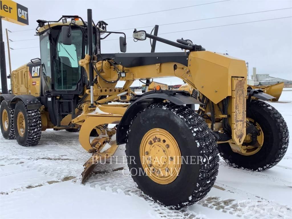 CAT 140M2AWD Tiehöylät