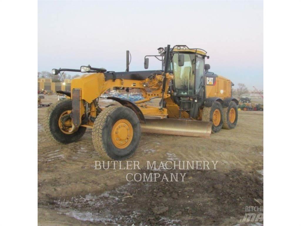 CAT 140M2AWD Tiehöylät