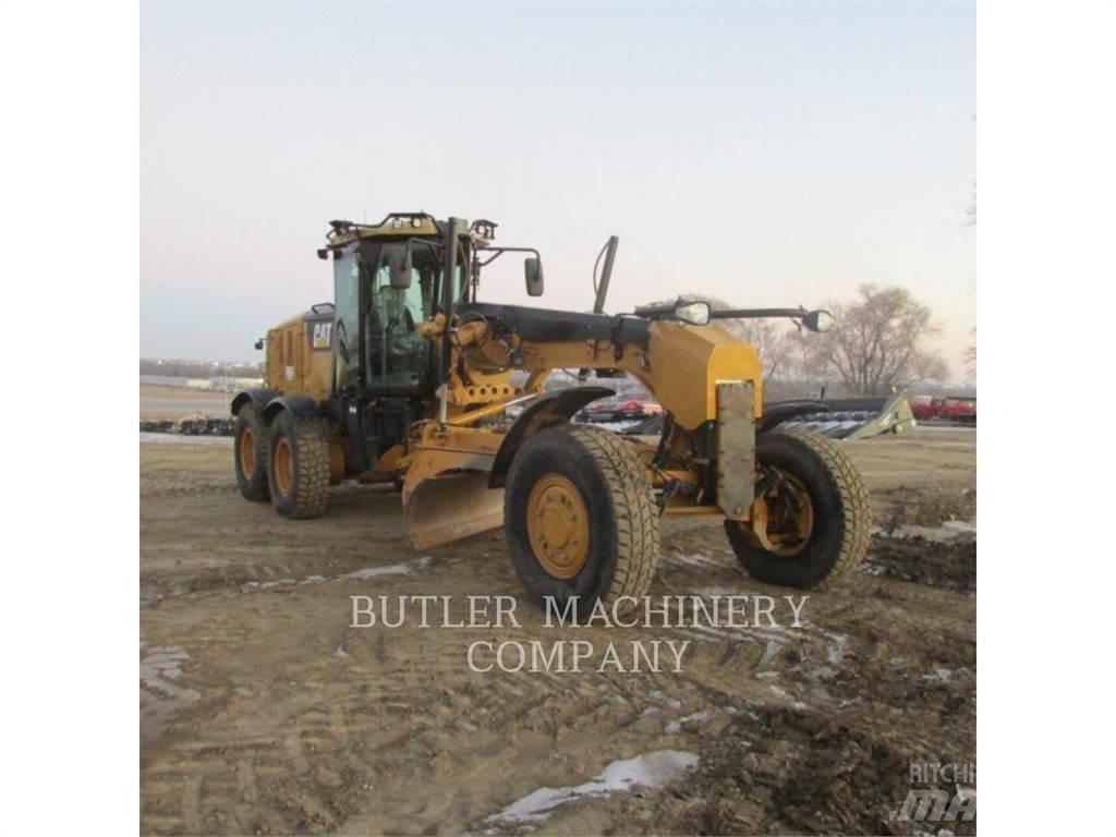 CAT 140M2AWD Tiehöylät
