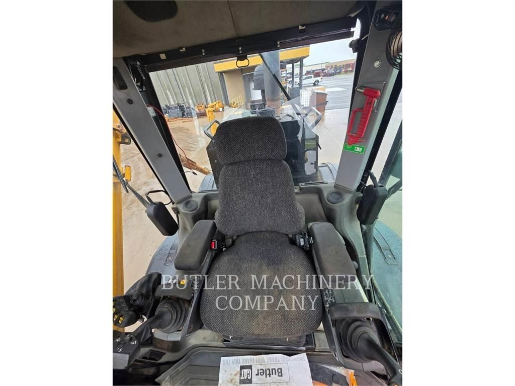 CAT 140M2VHP PLUS Tiehöylät