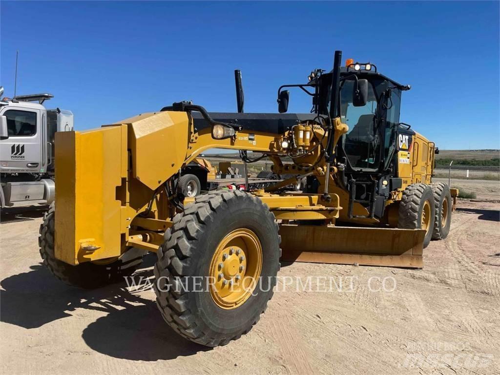 CAT 140M3 Tiehöylät