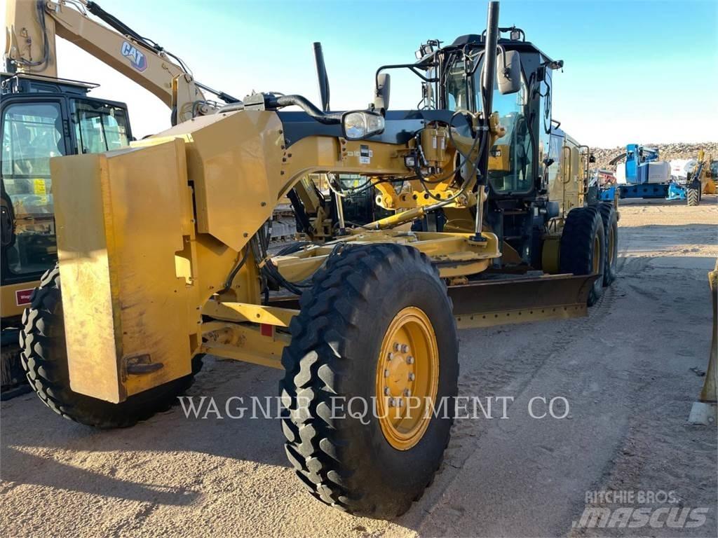 CAT 140M3 Tiehöylät