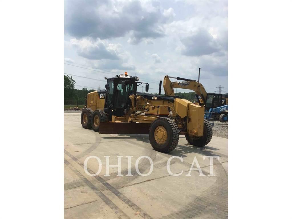 CAT 140M3 Tiehöylät