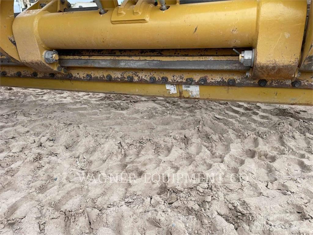 CAT 140M3 Tiehöylät
