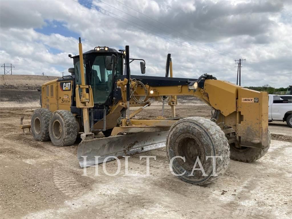 CAT 140M3 Tiehöylät
