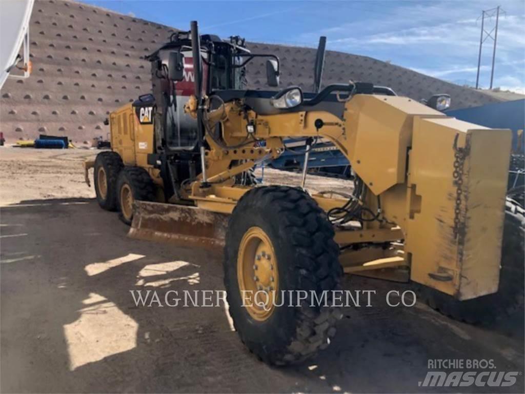 CAT 140M3 Tiehöylät