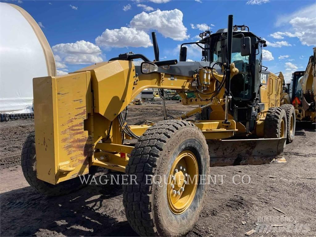 CAT 140M3 Tiehöylät