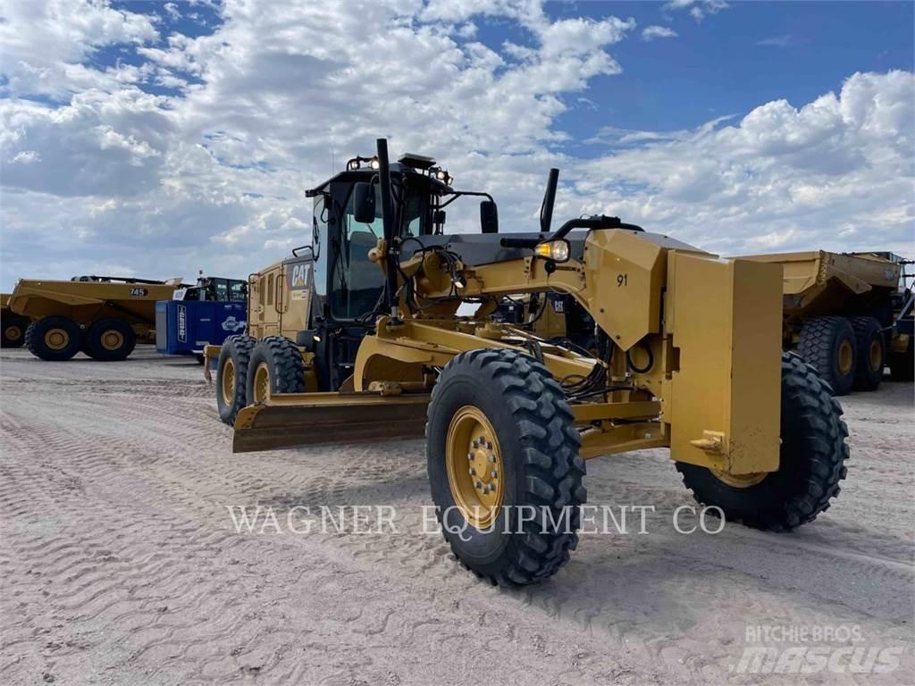 CAT 140M3 Tiehöylät