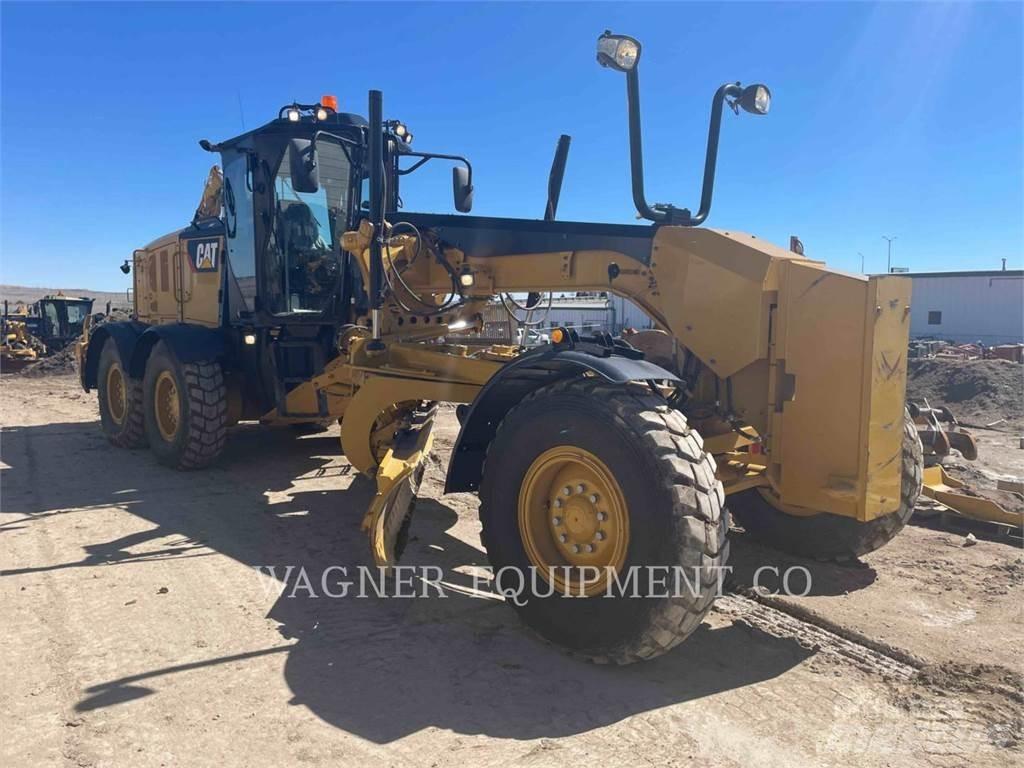 CAT 140M3 Tiehöylät