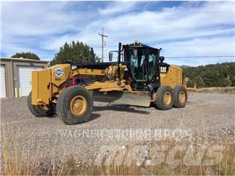 CAT 140M3 Tiehöylät