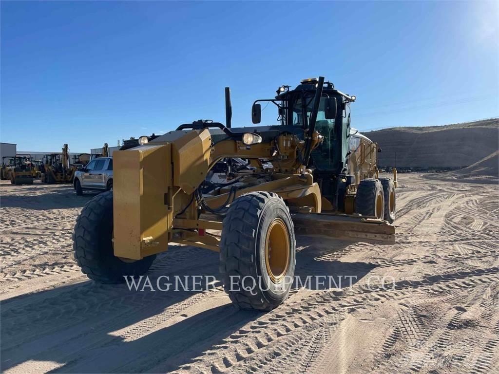 CAT 140M3 Tiehöylät