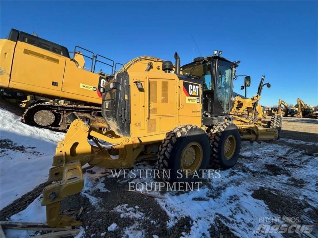 CAT 140M3 Tiehöylät
