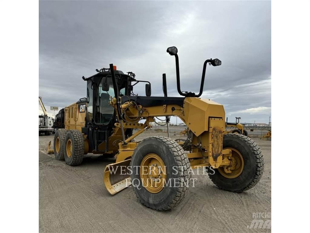 CAT 140M3 Tiehöylät
