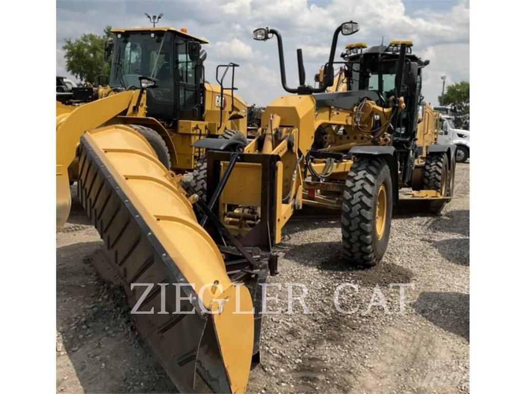 CAT 140M3 Tiehöylät