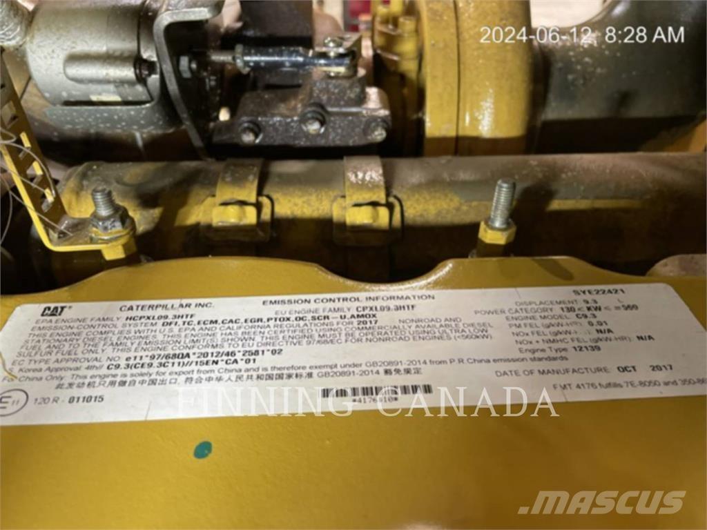 CAT 140M3 Tiehöylät