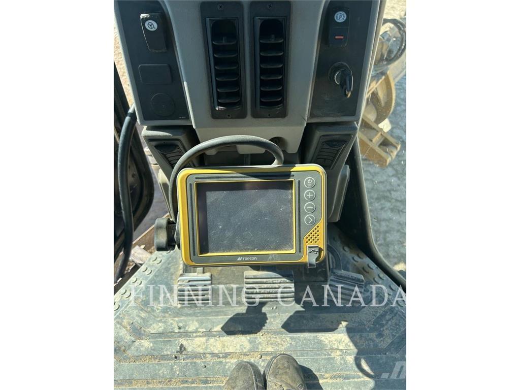 CAT 140M3 Tiehöylät