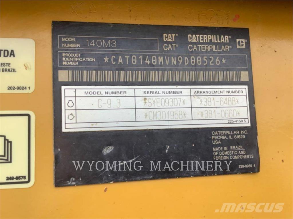 CAT 140M3 Tiehöylät