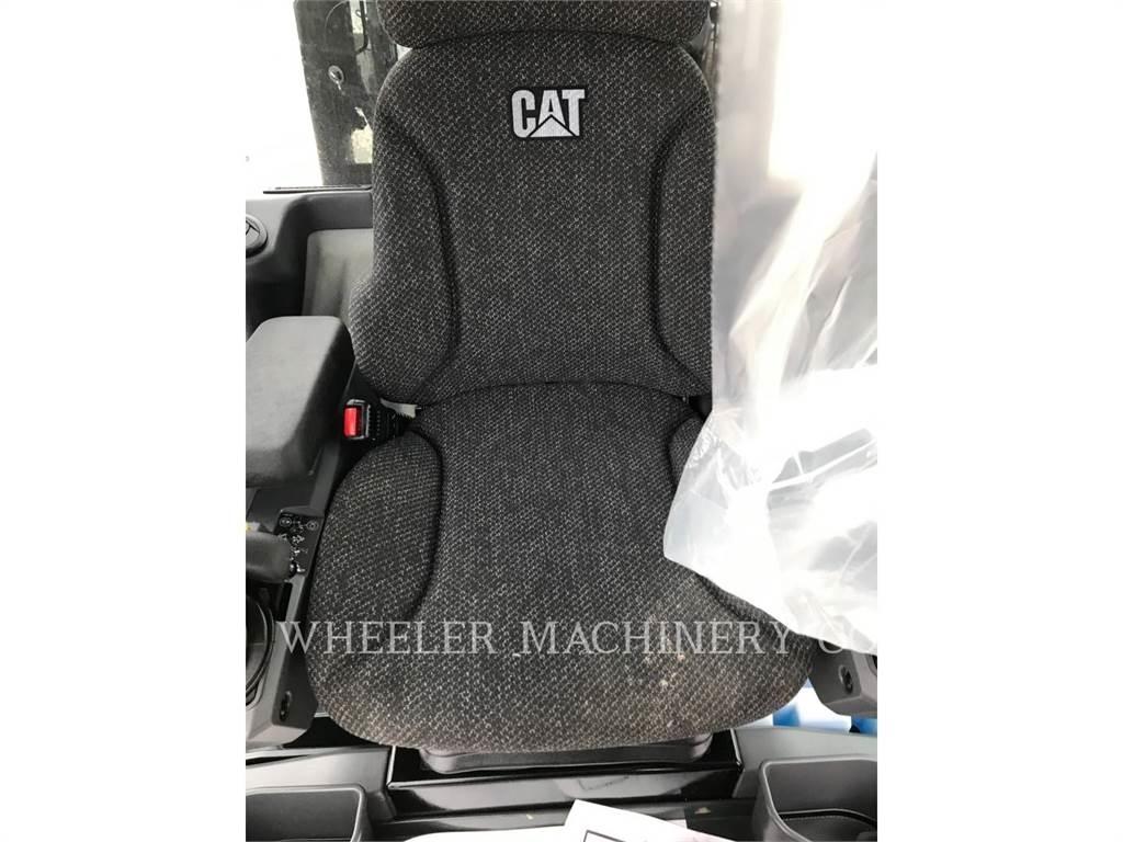 CAT 140M3 AWD Tiehöylät