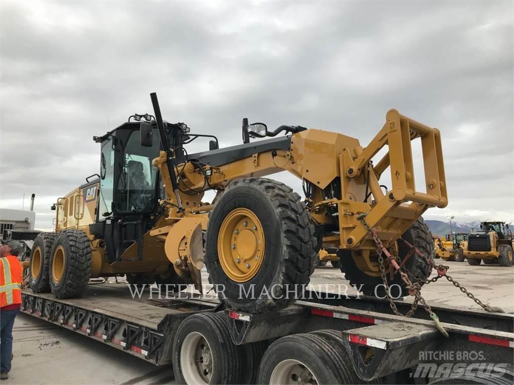 CAT 140M3 AWD Tiehöylät