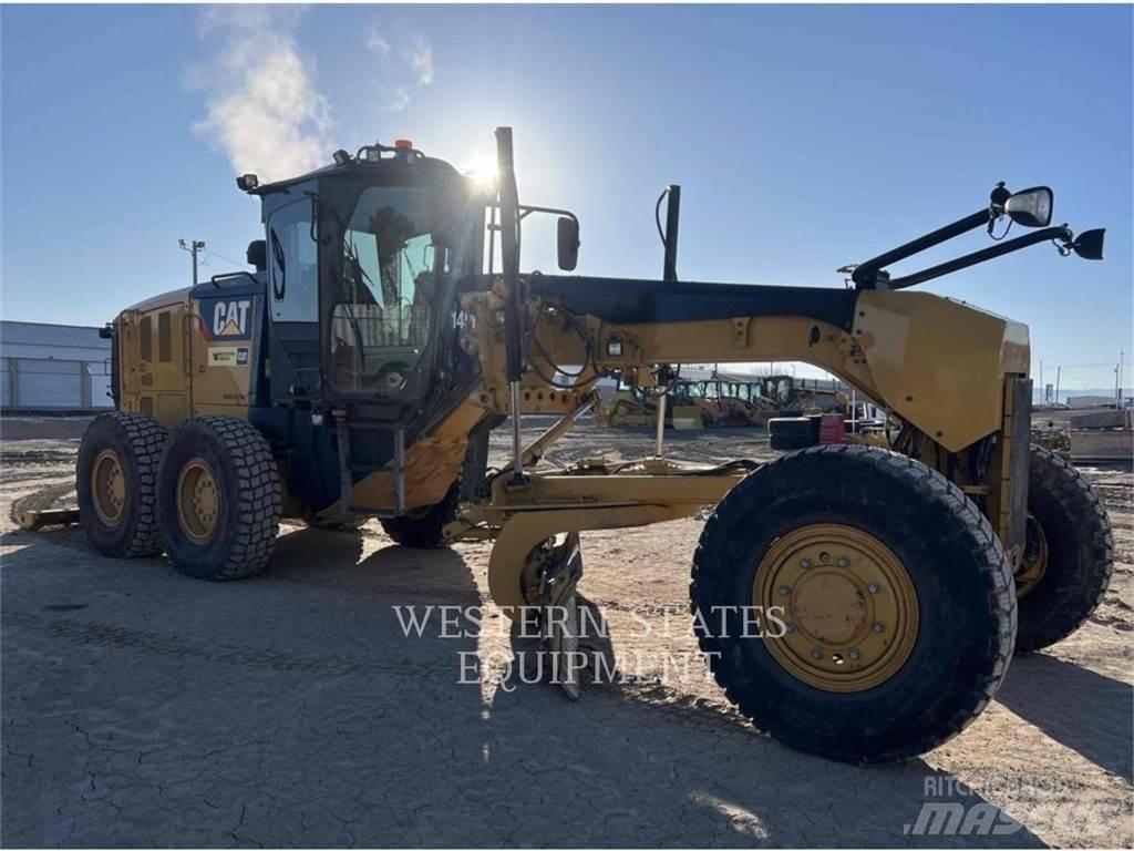 CAT 140M3 AWD Tiehöylät