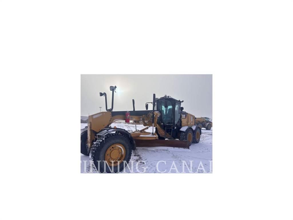 CAT 140M3 AWD Tiehöylät