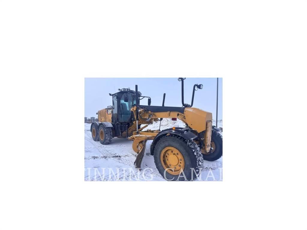 CAT 140M3 AWD Tiehöylät