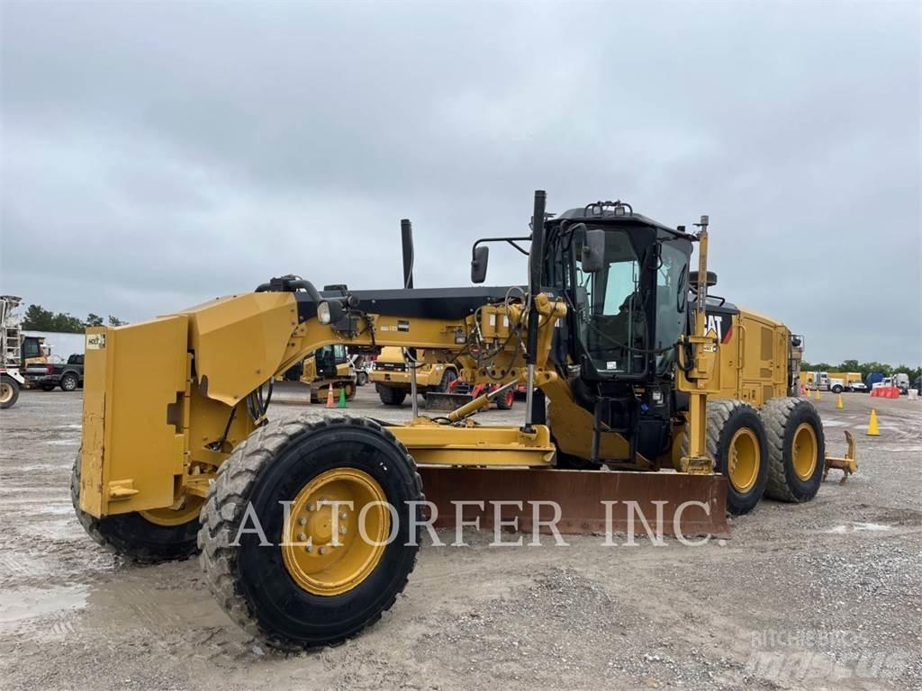 CAT 140M3 R Tiehöylät