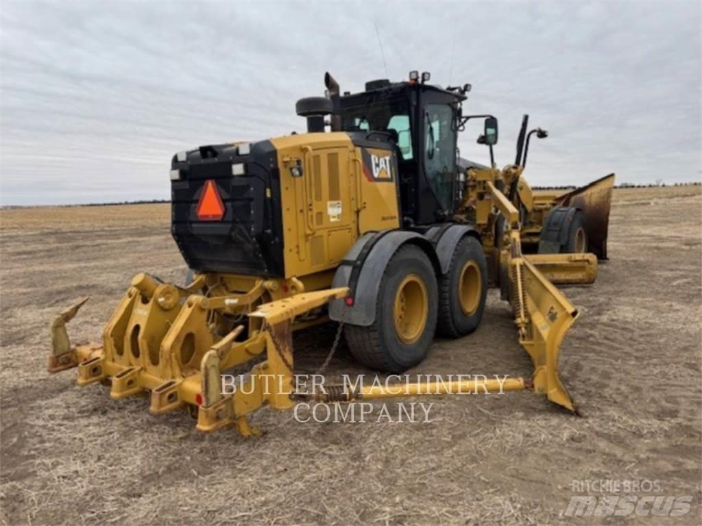 CAT 140M3AWD Tiehöylät