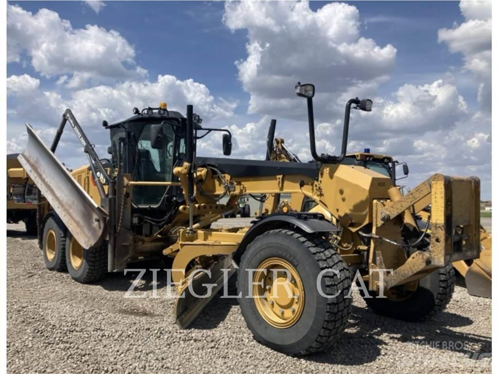 CAT 140M3AWD Tiehöylät