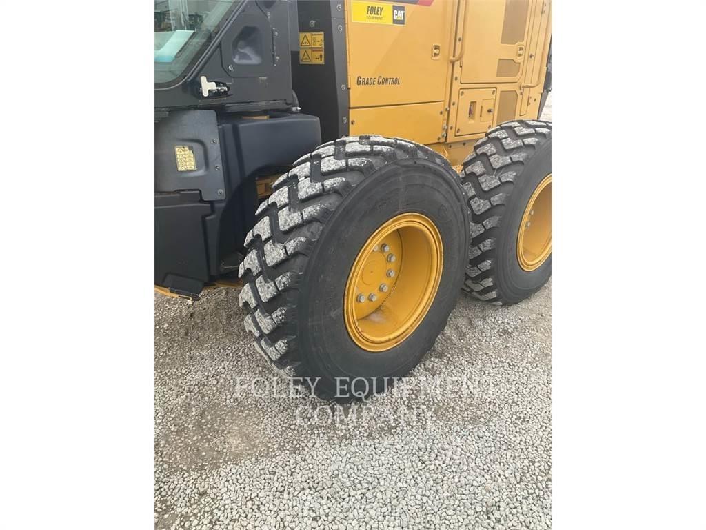 CAT 140M3AWX Tiehöylät