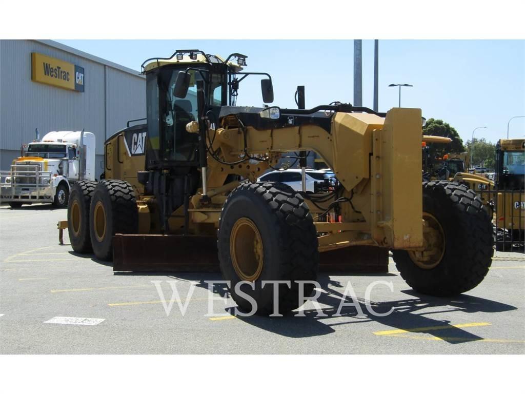 CAT 14M Tiehöylät
