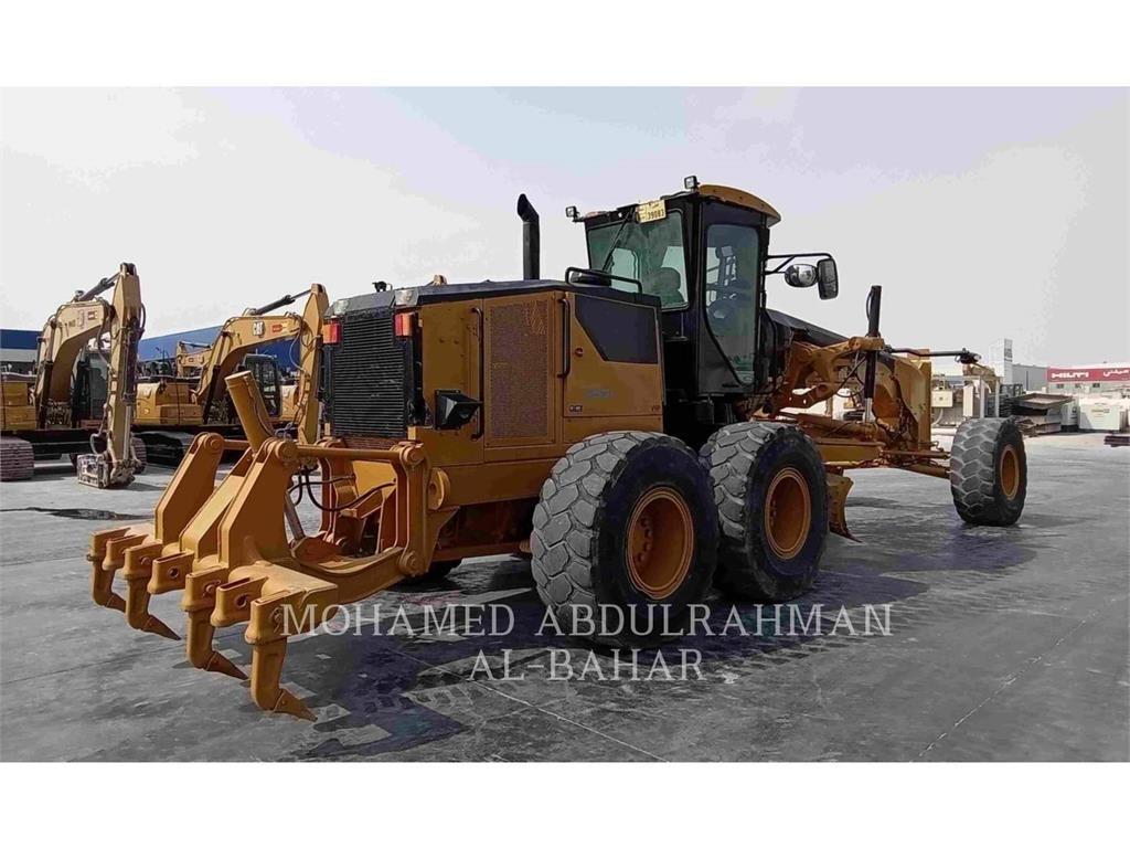 CAT 14M Tiehöylät