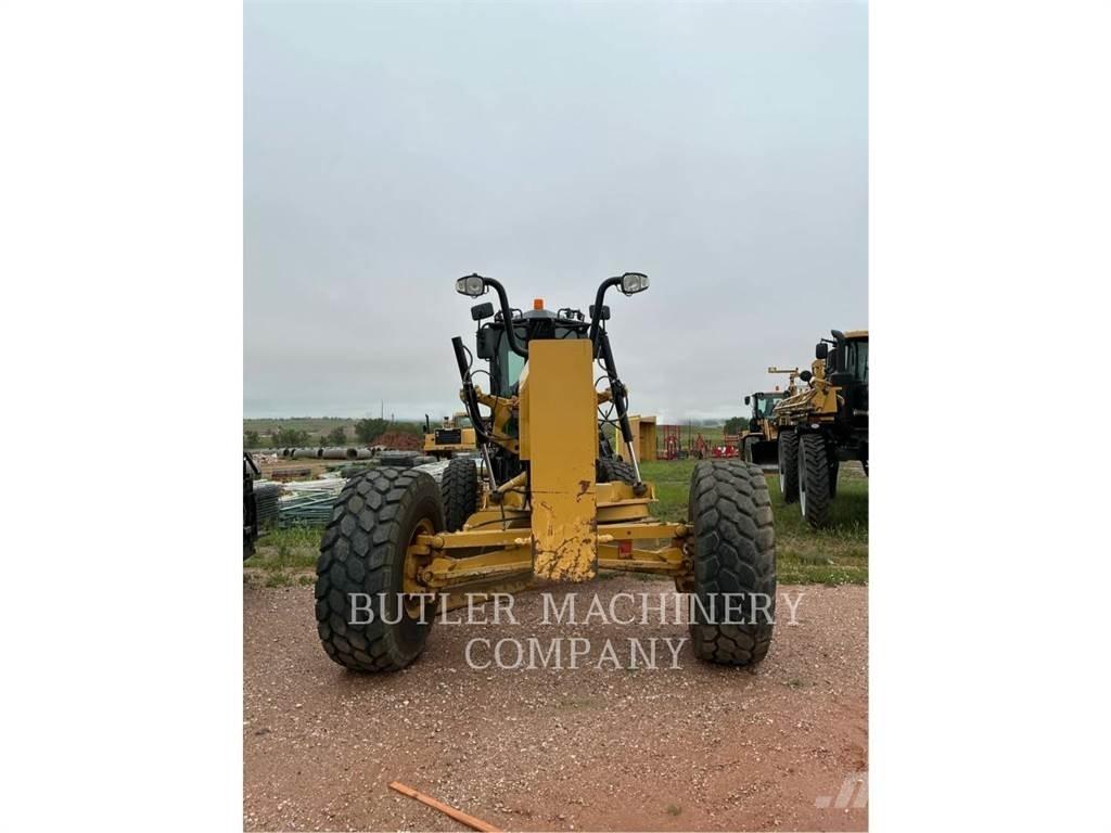 CAT 14M3 Tiehöylät
