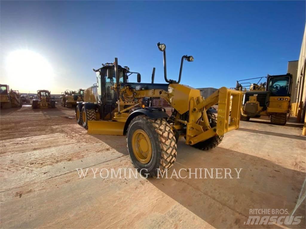 CAT 150 AWD Tiehöylät