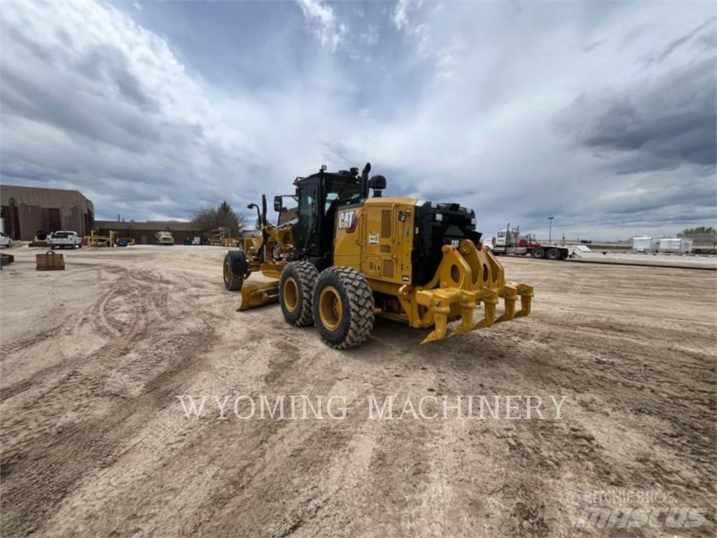 CAT 150 AWD Tiehöylät