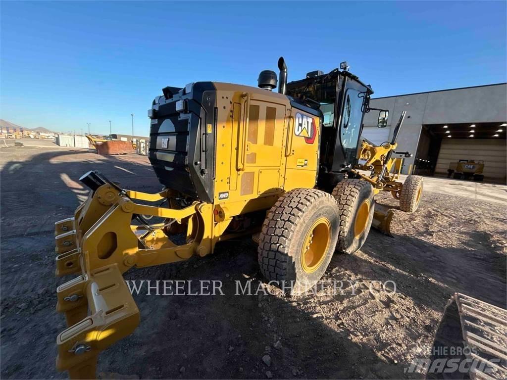 CAT 150 AWD Tiehöylät