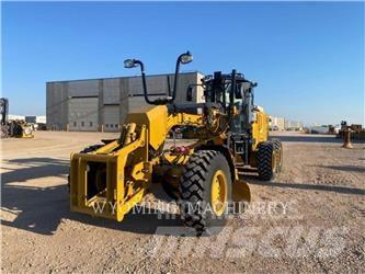 CAT 150 AWD Tiehöylät