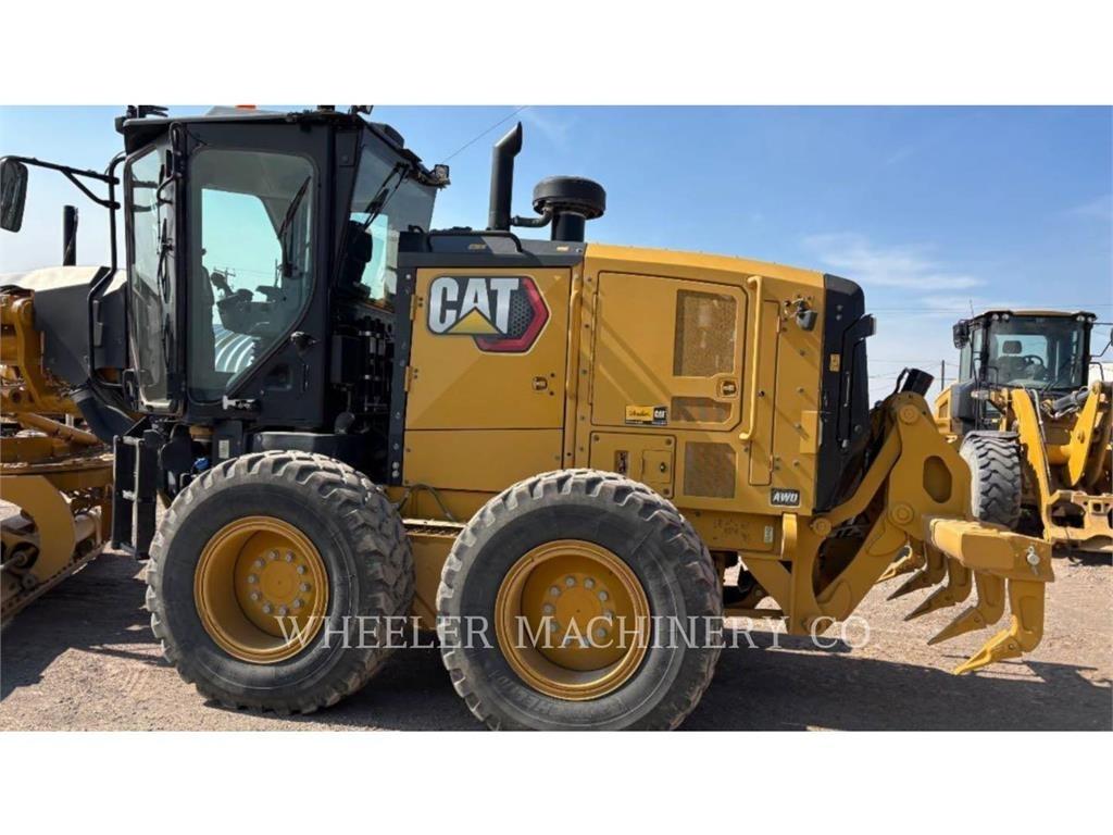 CAT 150 AWD Tiehöylät