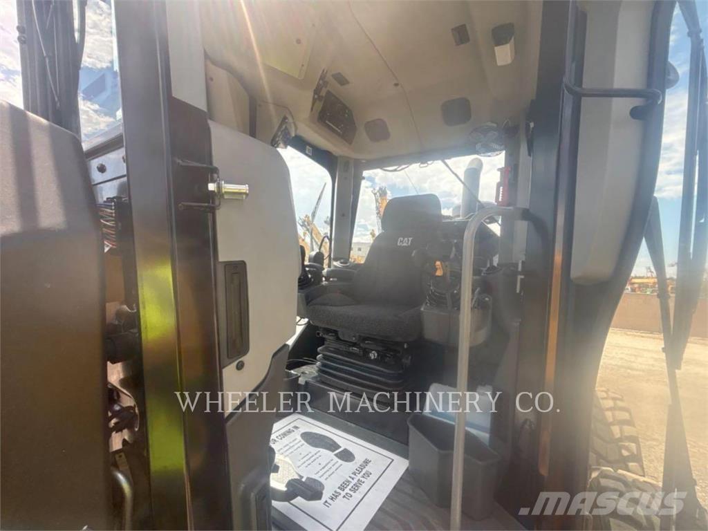 CAT 150 AWD Tiehöylät